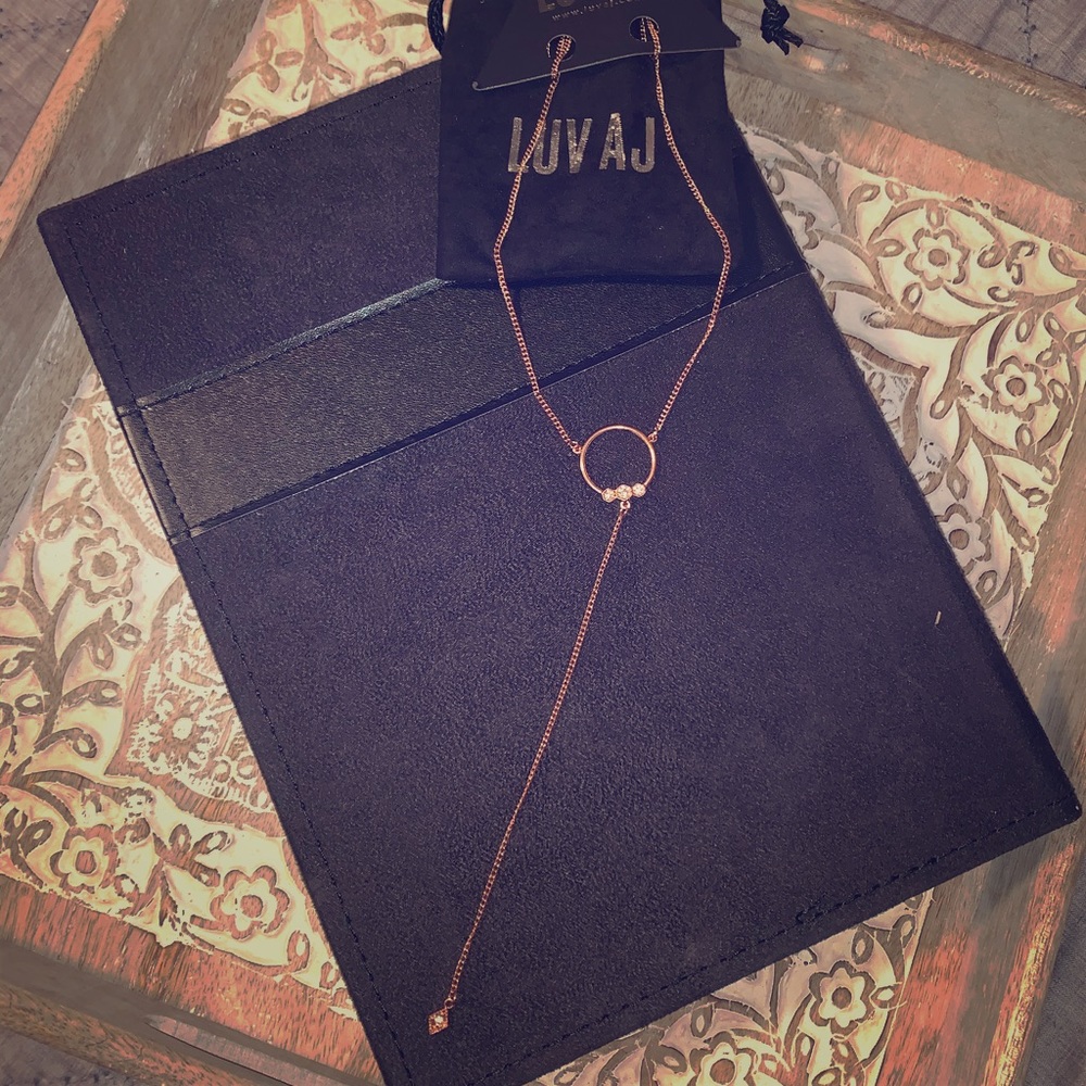 Long rose gold necklace